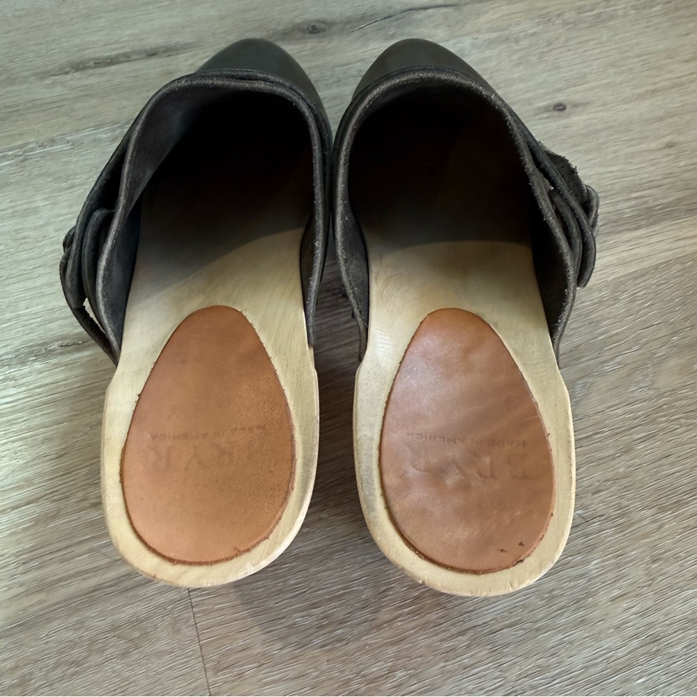 BRYR | Charlotte High Heel in Charcoal Nubuck, Size 40 - Picture 4 of 8
